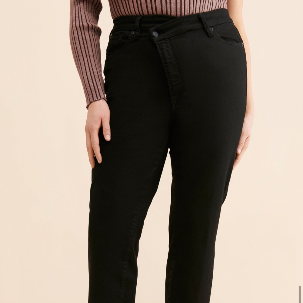 Good American crossover denim